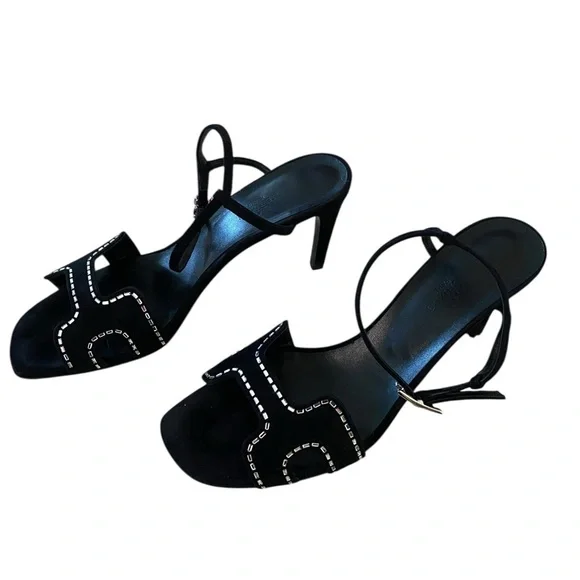 Elegant Black Strappy Heels - Picture 5 of 16